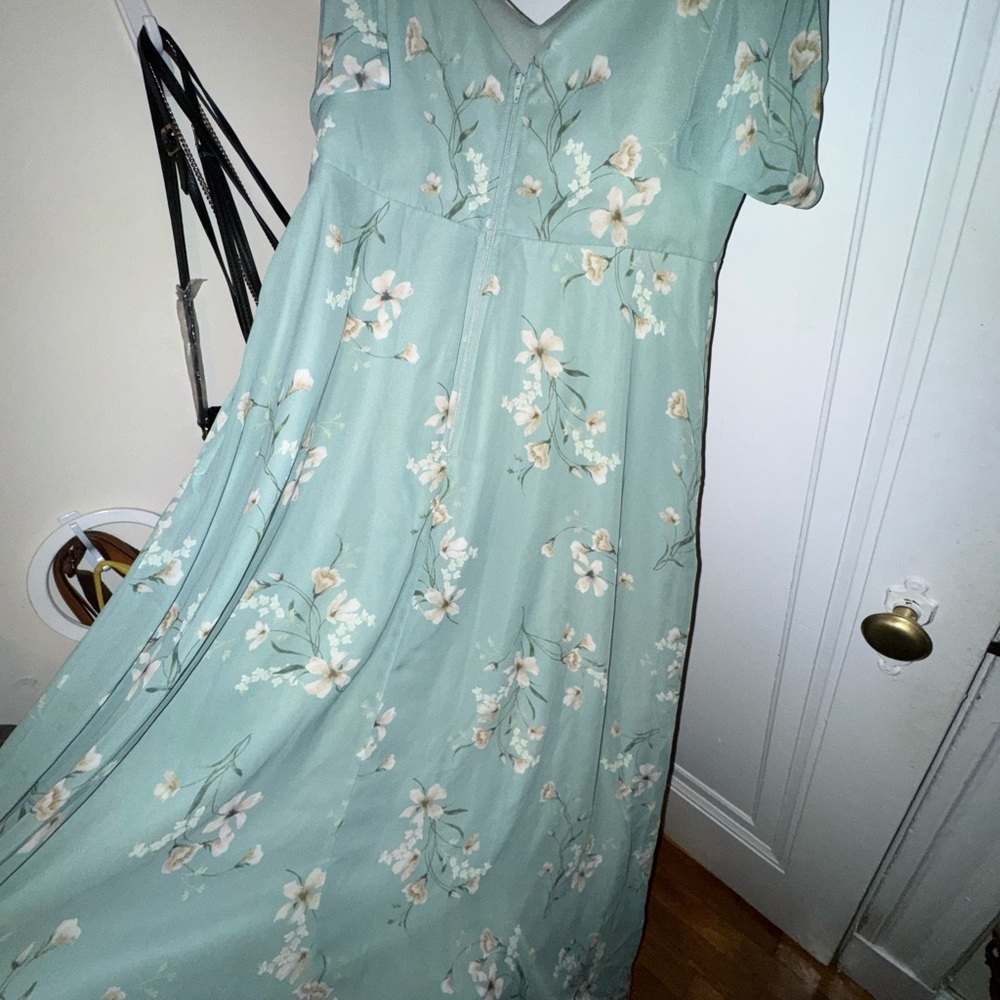 Worn once briefly - Birdy Grey “Le Fleur” Floral Green Bridesmaids Dress - Picture 4 of 8